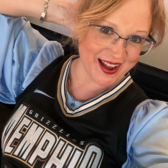 Meet your Posher, Suzanna - Picture 7 of 7